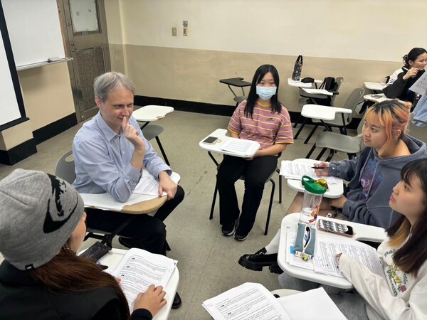 【法語精進班】1141法檢精進班 10/8 (三) 起開始授課,歡迎準備法檢同學踴躍參與。圖片